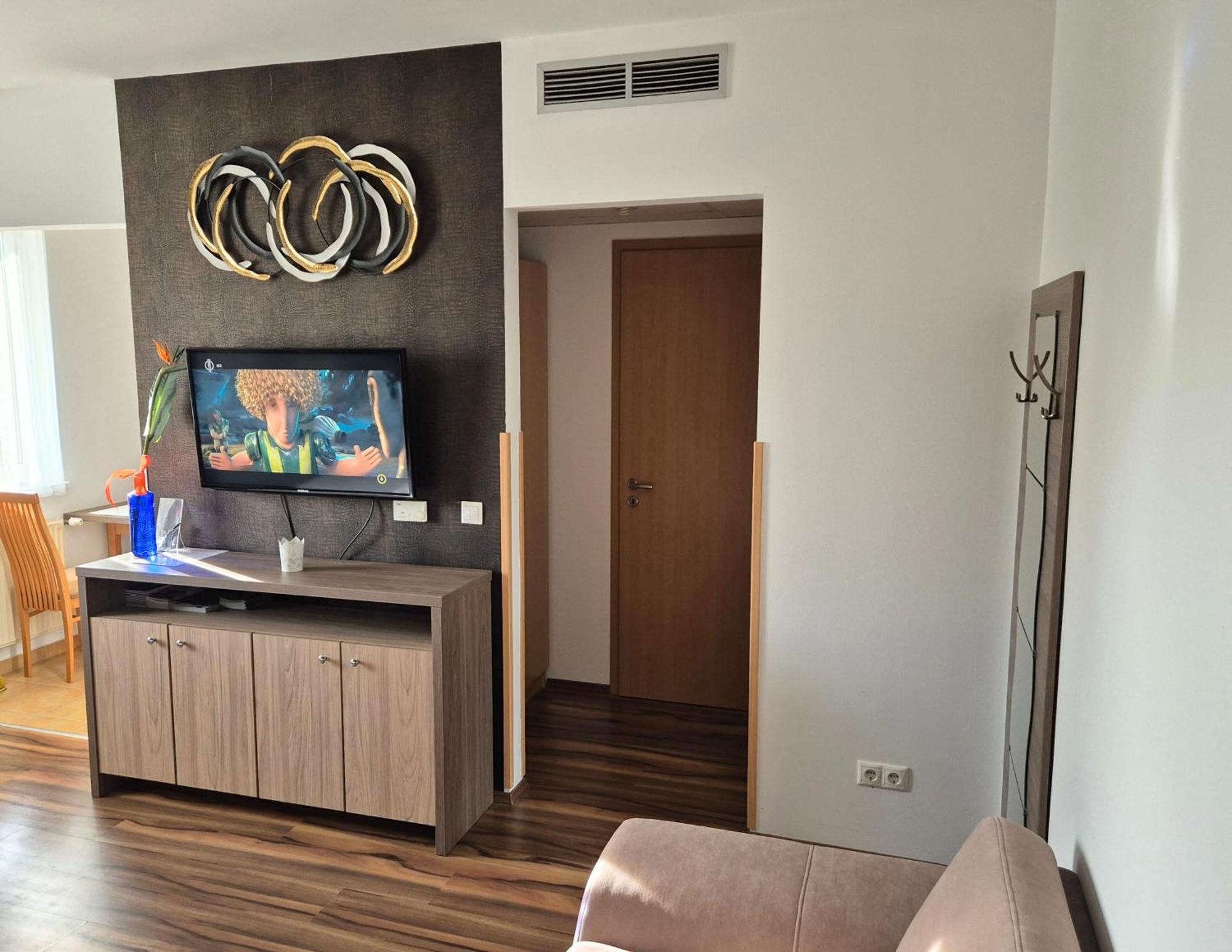 Manna Wellness Apartman Zalakaros Exteriör bild